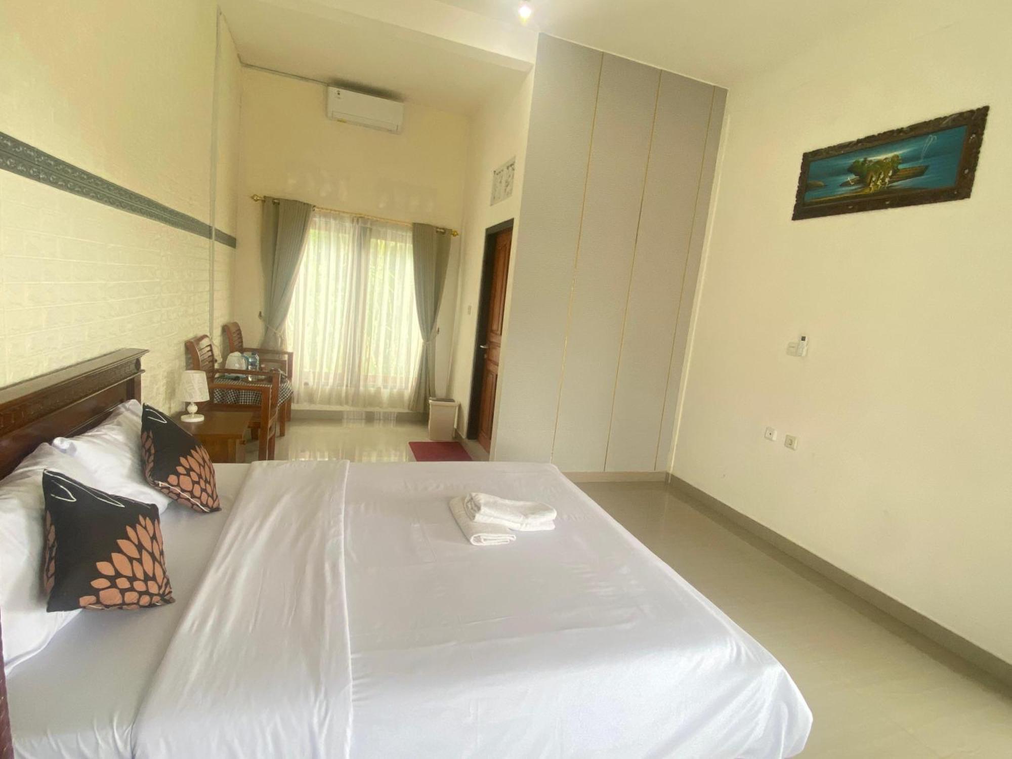 Sri Sedana Guest House Sidemen  Kültér fotó